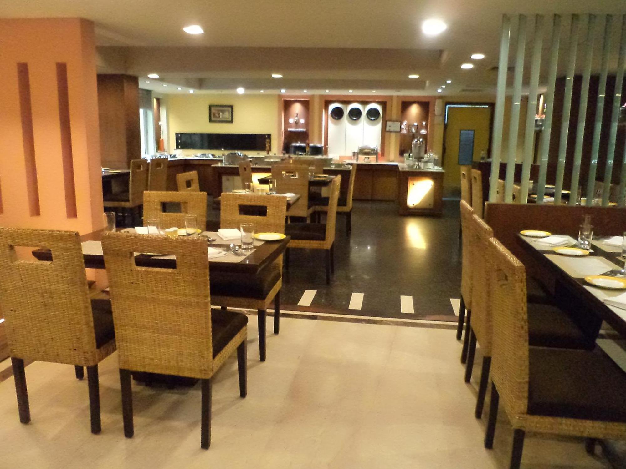 Inn Riviera Jammu Ngoại thất bức ảnh